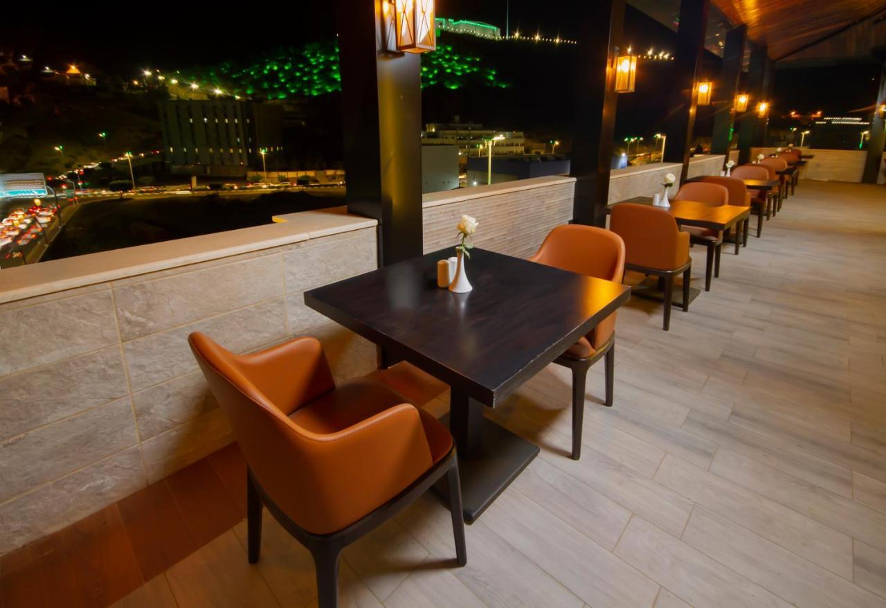 Swiss Spirit Hotel & Suites Al Baha Exteriör bild