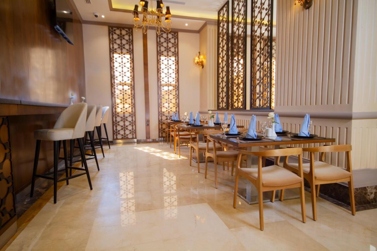 Swiss Spirit Hotel & Suites Al Baha Exteriör bild